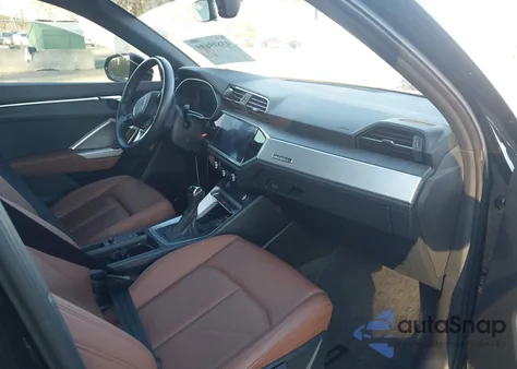 2020 Audi Q3 Premium 45 Tfsi Quattro Tiptronic из США, поврежденный, VIN WA1AECF35L1070983